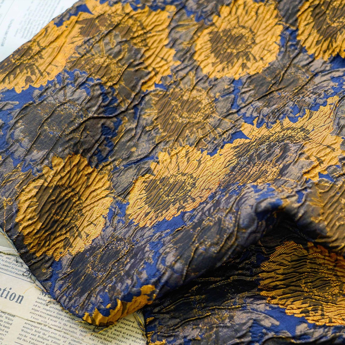 Tissu jacquard à motif floral : style peinture à l’huile, ameublement, costume – 160 cm de large