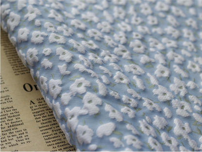 Tissu jacquard floral en relief : texture rigide 3D, largeur 135 cm (53 po) – Mélange de rayonne