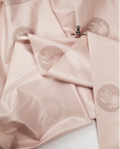 Tissu imprimé astronaute lumineux : polyester imperméable pour la couture, 145 cm de large