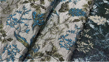 Tissu jacquard à motif de feuilles bleu paon : tissu d’ameublement et de costumes, 145 cm de large
