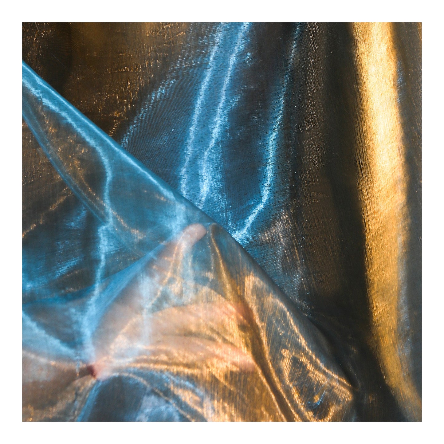 Tissu organza sirène bleu et or - 150 cm de large - Costume/Décoration à faire soi-même