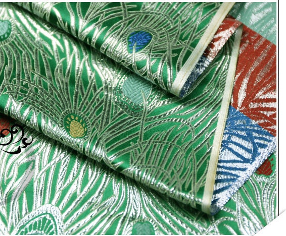 Peacock Tail Brocade Fabric: Silk Rayon Jacquard (29.5"W)