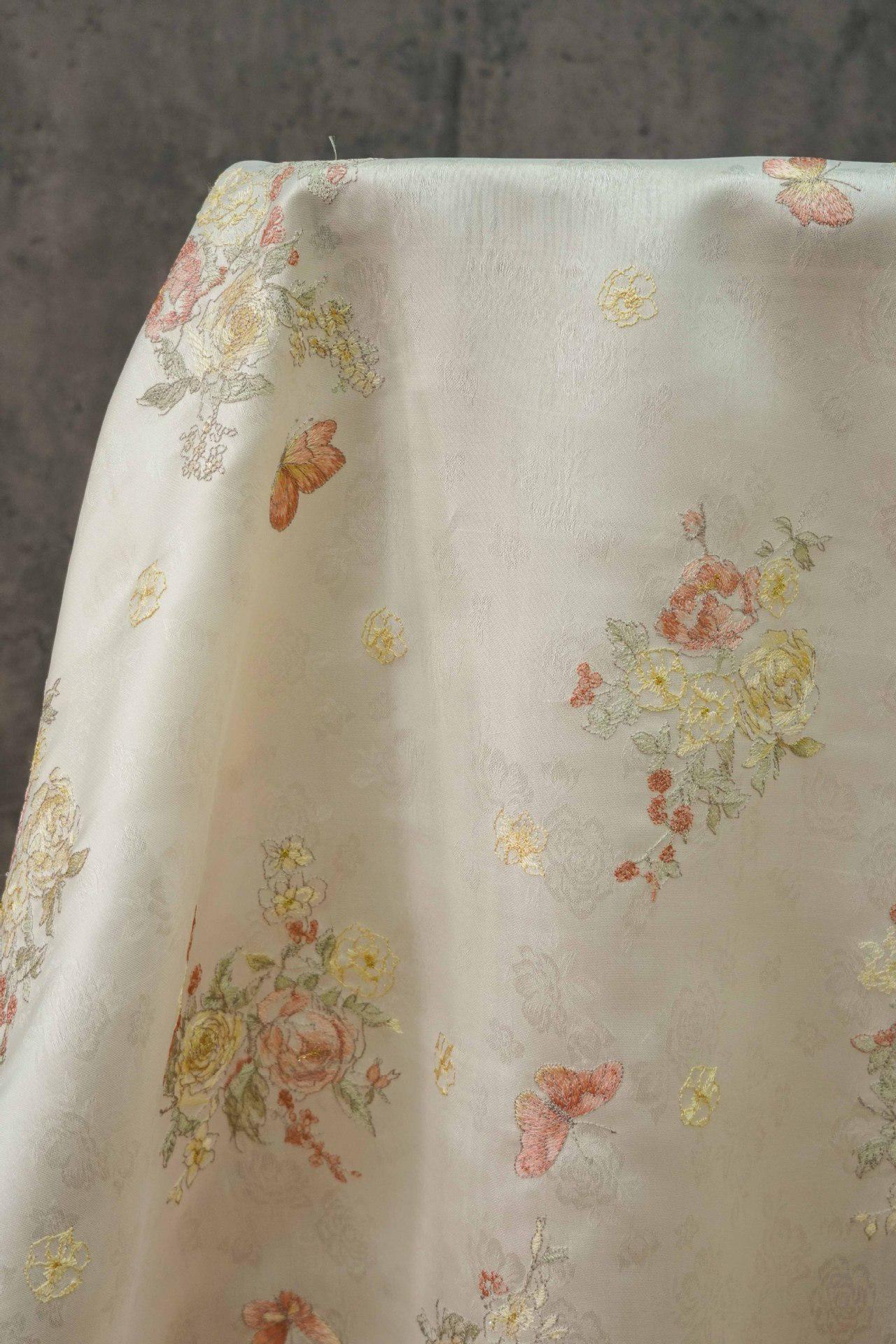 Embossed Floral Embroidery Organza Fabric - 59"W Silk 3D Material