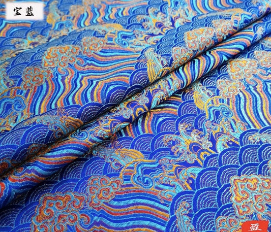 Tissu brocart de soie et rayonne à motif vagues océaniques : matériau de couture de 150 cm de large