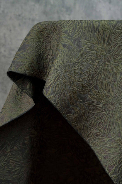 Tissu jacquard floral en relief : matériau d'ameublement de 140 cm de large