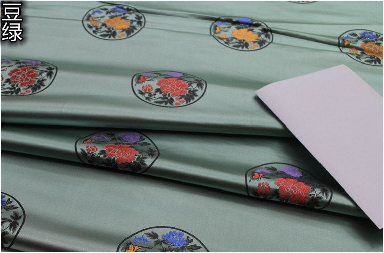 Tissu brocart floral vert pois : Matériel de couture pour cheongsam qipao
