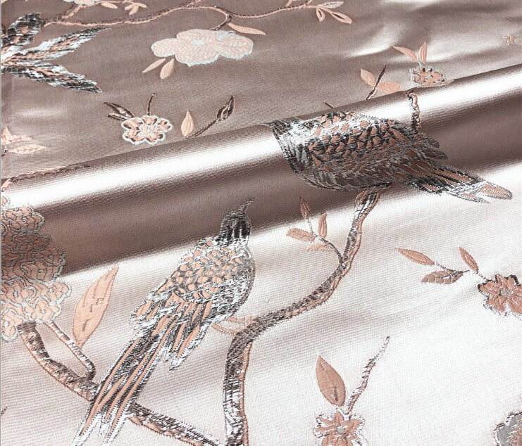 Gold Thread Damask Fabric: Metallic Jacquard Brocade (59"W)