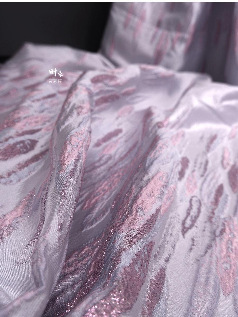 Irregular Gradient Feather Jacquard Fabric: 55"w Oil Painting Style