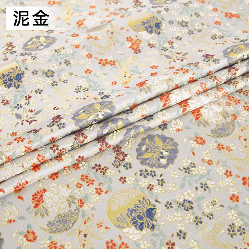 Tissu brocart de soie Koi : 150 cm de large, style chinois, en rayonne, idéal pour la couture.