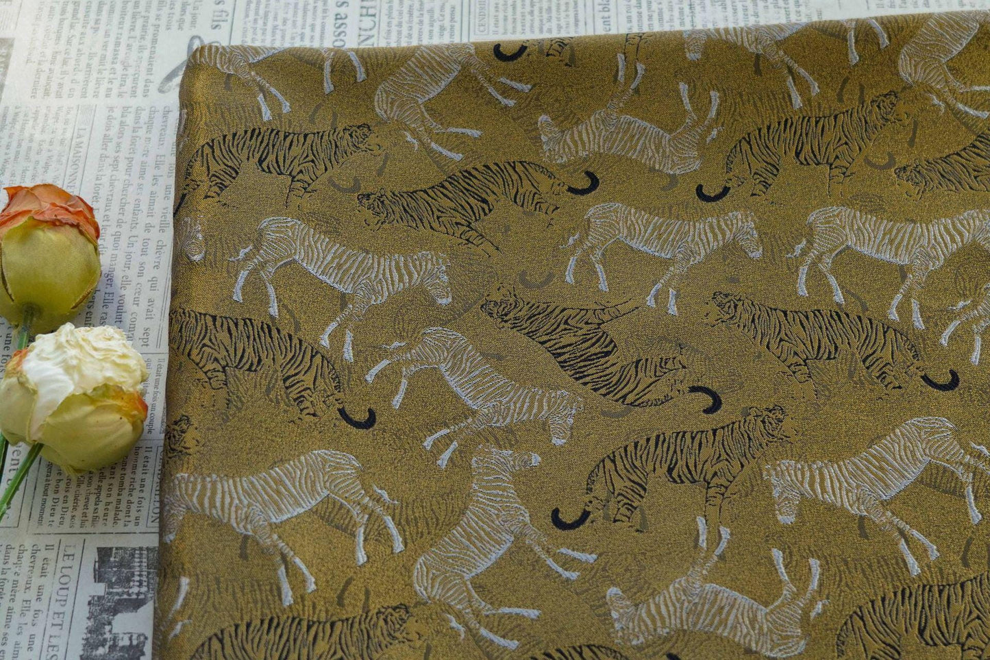 Tiger & Zebra Brocade Fabric ��� Vintage Chinese Jacqua" Wide
