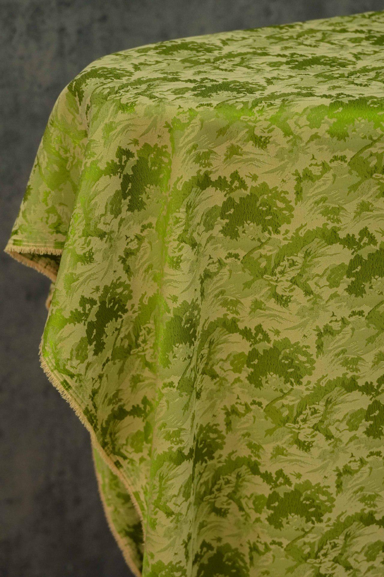 Green Wave Jacquard Fabric: Embossed Upholstery, Costume, & Bedding (59"W)