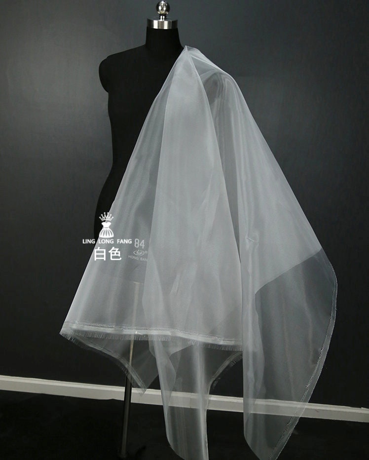 Tissu organza rigide noir et blanc - 137 cm de large - Matériel de création DIY