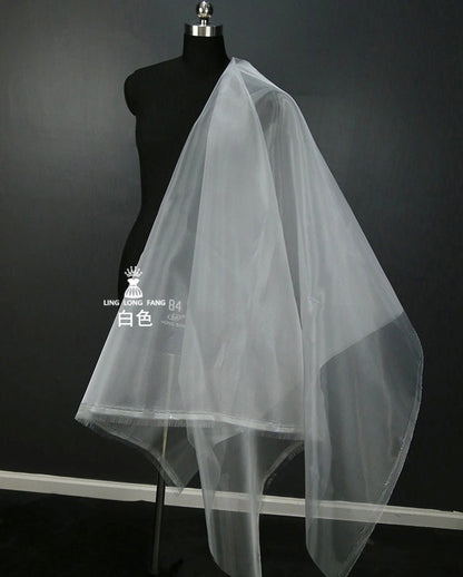 Tissu organza rigide noir et blanc - 137 cm de large - Matériel de création DIY