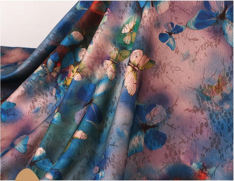 Tissu satin de soie à motif papillon - 150 cm de large