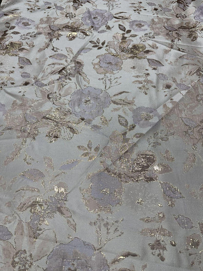 Tissu jacquard floral avec fil doré ��� Tissu de couture tissé couleur" Large