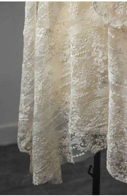 Embroidered Morning Glory Mesh Fabric ��� Apricot Bridal Ve"W