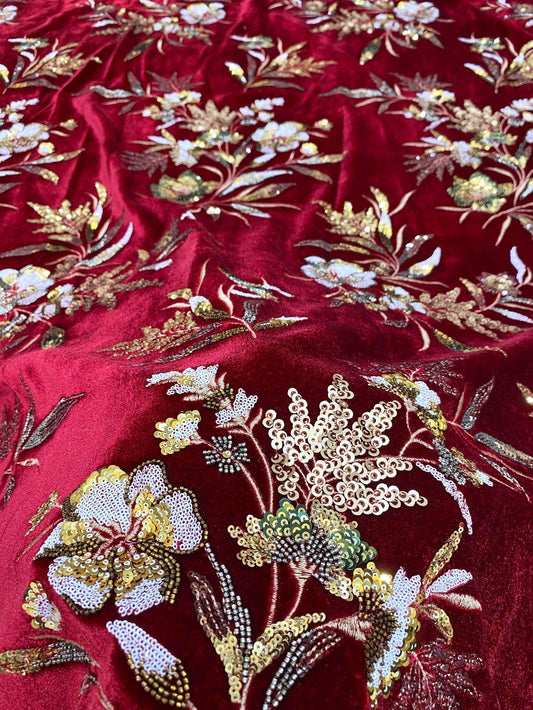 Tissu velours brodé de sequins ��� Motifs floraux Desi" Large