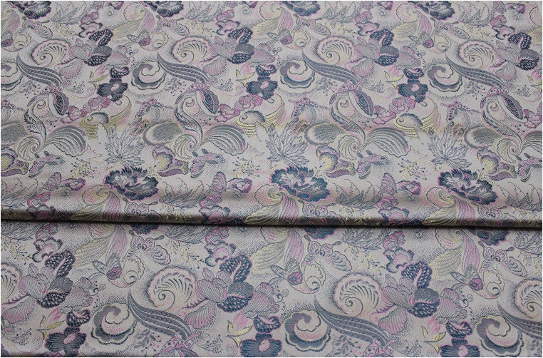 Tissu brocart de soie pivoine papillon : 150 cm de large, tissu de mariage chinois