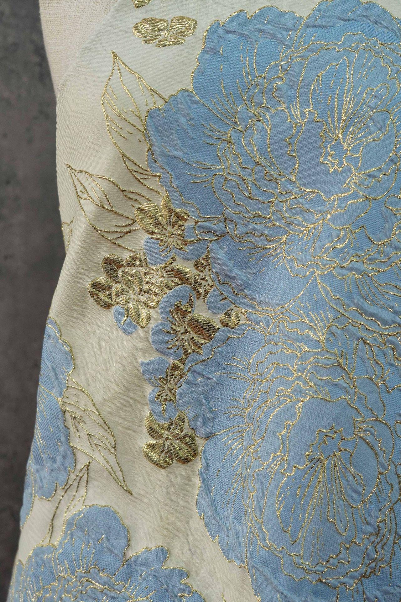 Elegant Embossed Gold Thread Floral Jacquard Fabric ��� Luxury Dress & Home Decor Texti"Wide