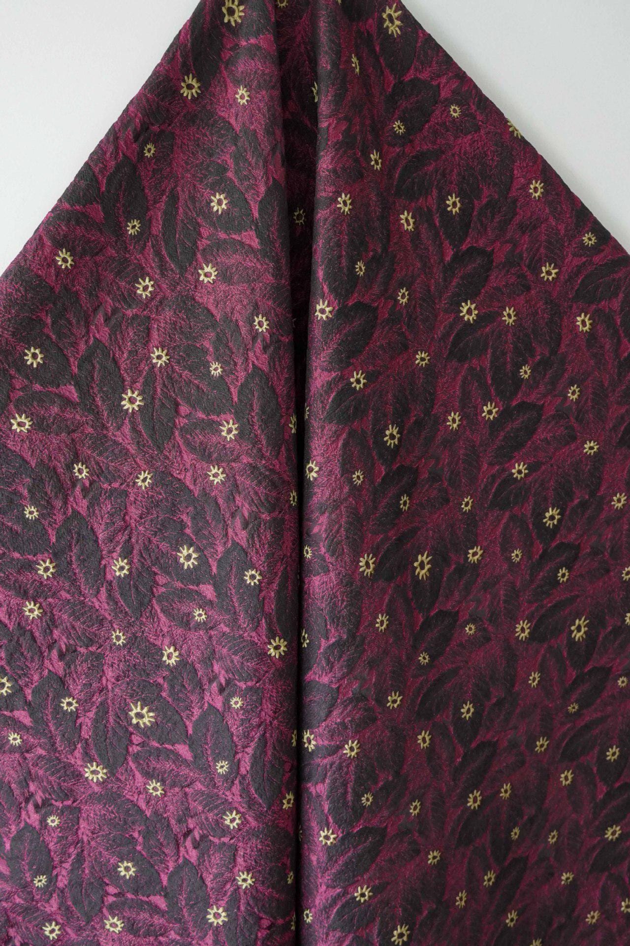 3D Floral Leaf Jacquard Fabric ��� Embossed Textured Woven Materia"W