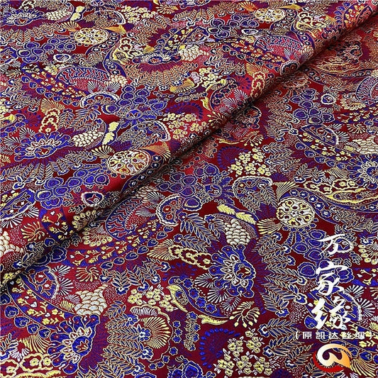 Tissu brocart de soie Plumeria : Damas tissé à la main (29,5 po L)