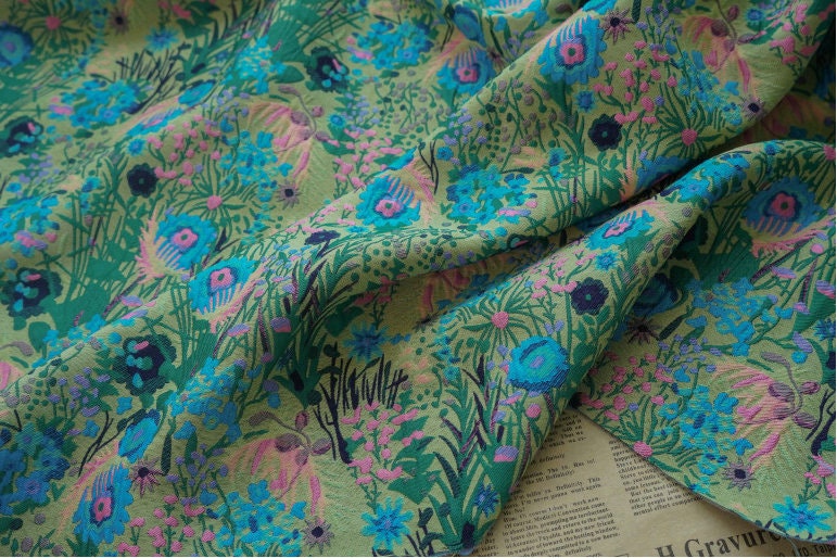Floral Jacquard Woven Fabric: Reversible 3D Green Flower Pattern, 54"W