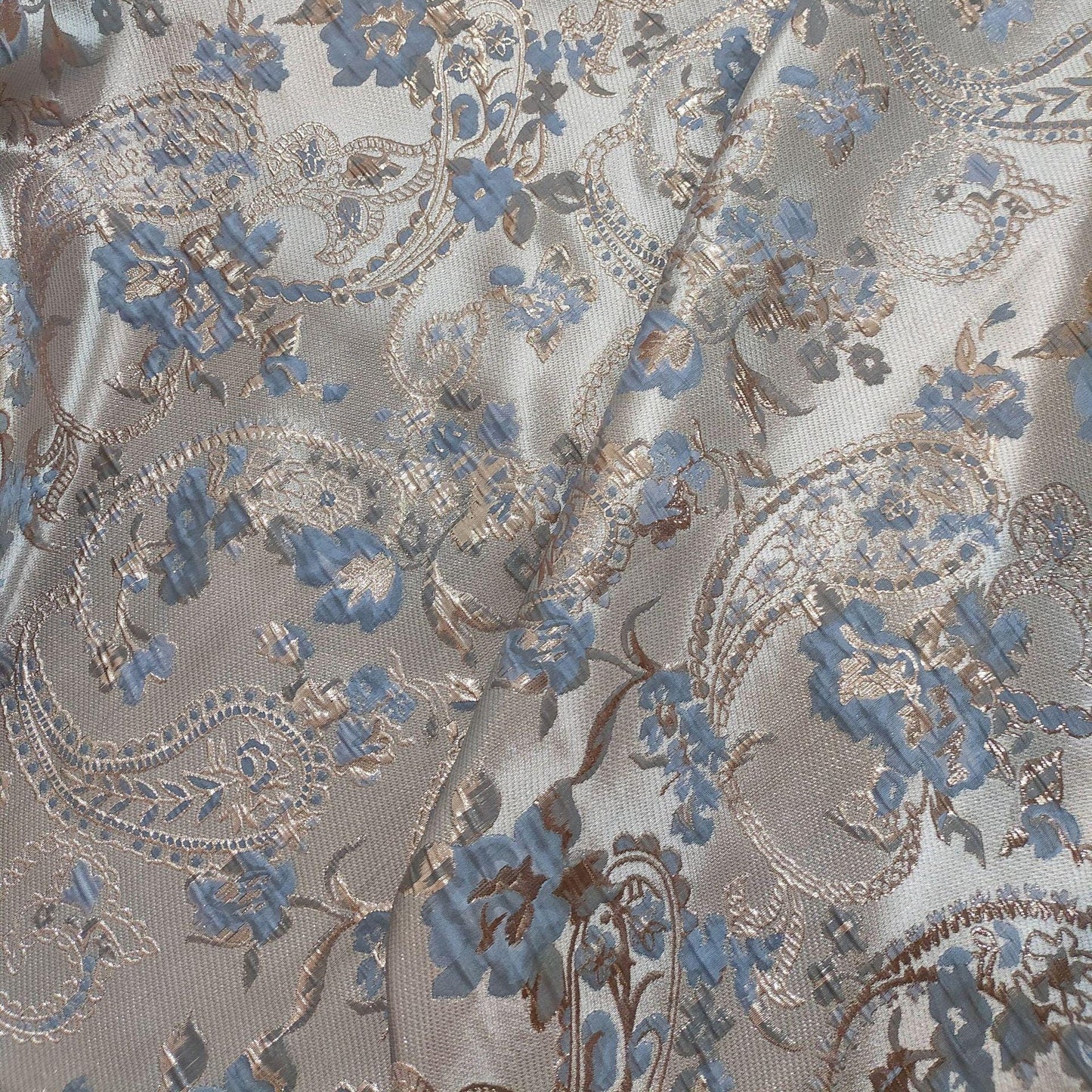 Gold Thread Jacquard Fabric: Retro Floral Upholstery, Costume, Decor