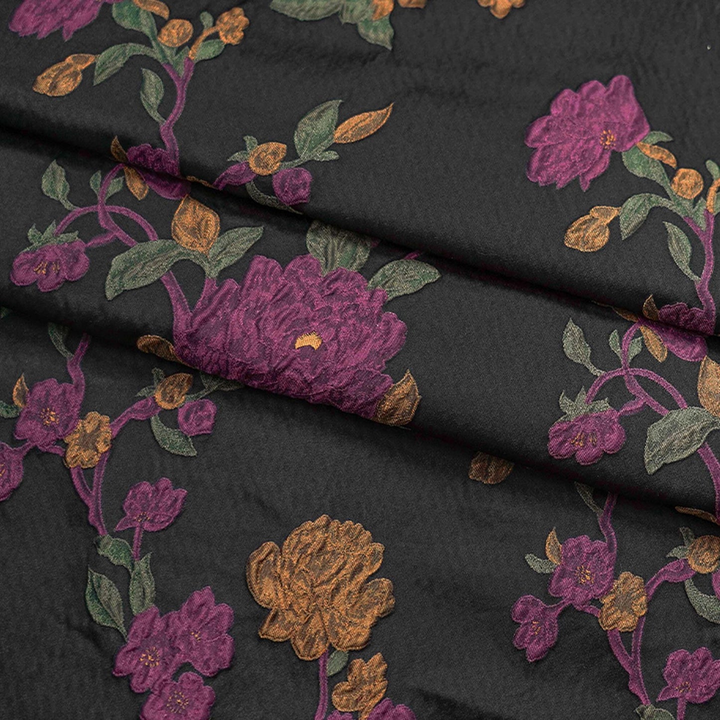 Tissu jacquard à motif floral et fils dorés : Tissu de créateur Vintage Palace, 147 cm de large