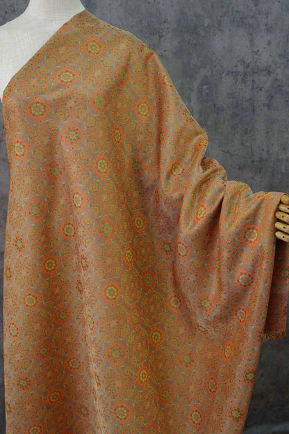 Tissu jacquard à médaillon vintage orange : fil teint à volutes arabesques, largeur 150 cm