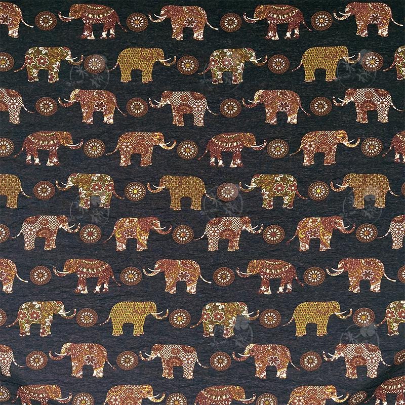 Tissu en coton à imprimé éléphants : motif ethnique superposé, matelassage et couture