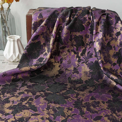 Tissu jacquard à fleurs - Style vintage avec lurex doré