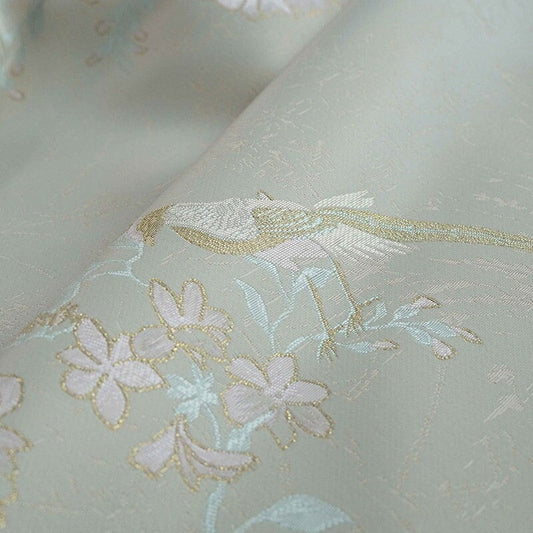 Tissu damassé jacquard à motif d'oiseaux et de fleurs dorées : mélange de rayonne, matériel de couture