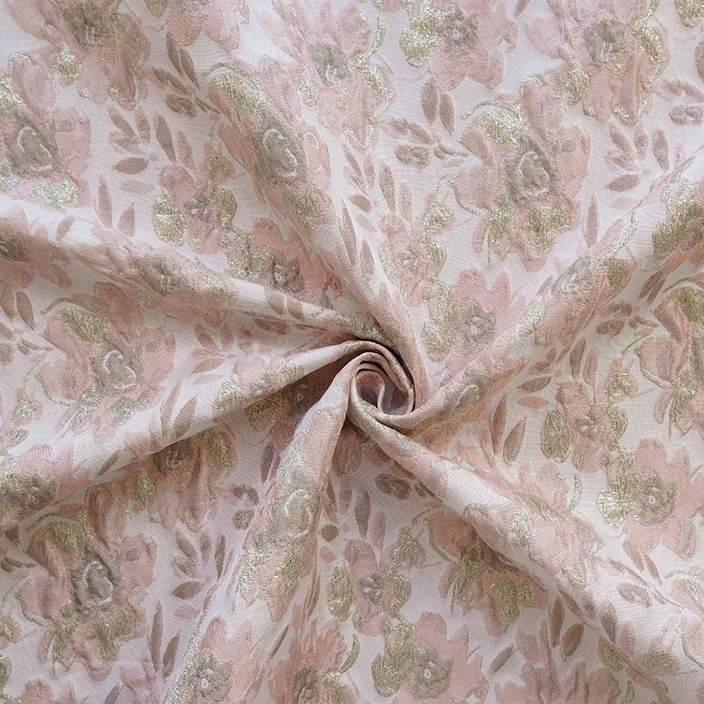 Tissu à motifs floraux en relief avec fil doré : mélange de rayonne 3D vintage, 142 cm de large