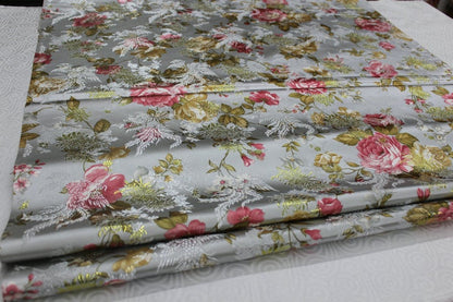 Tissu brocart jacquard à motifs floraux : Tissu pour vêtements traditionnels chinois
