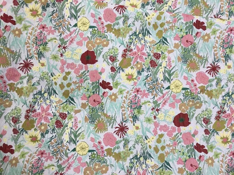 Floral Jacquard Fabric: Yarn-Dyed Rayon Polyester Blend, 55" Wide
