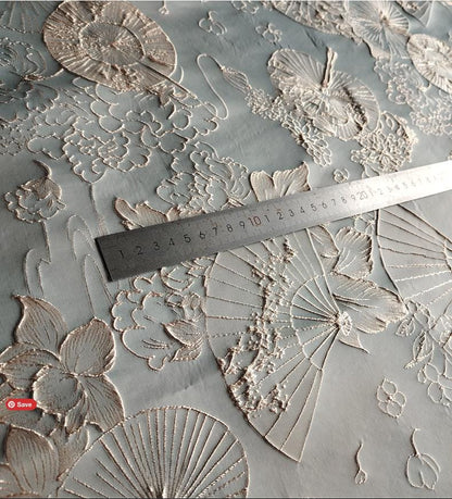 Tissu jacquard gaufré à motif éventail de lotus avec fil doré, 147 cm de large