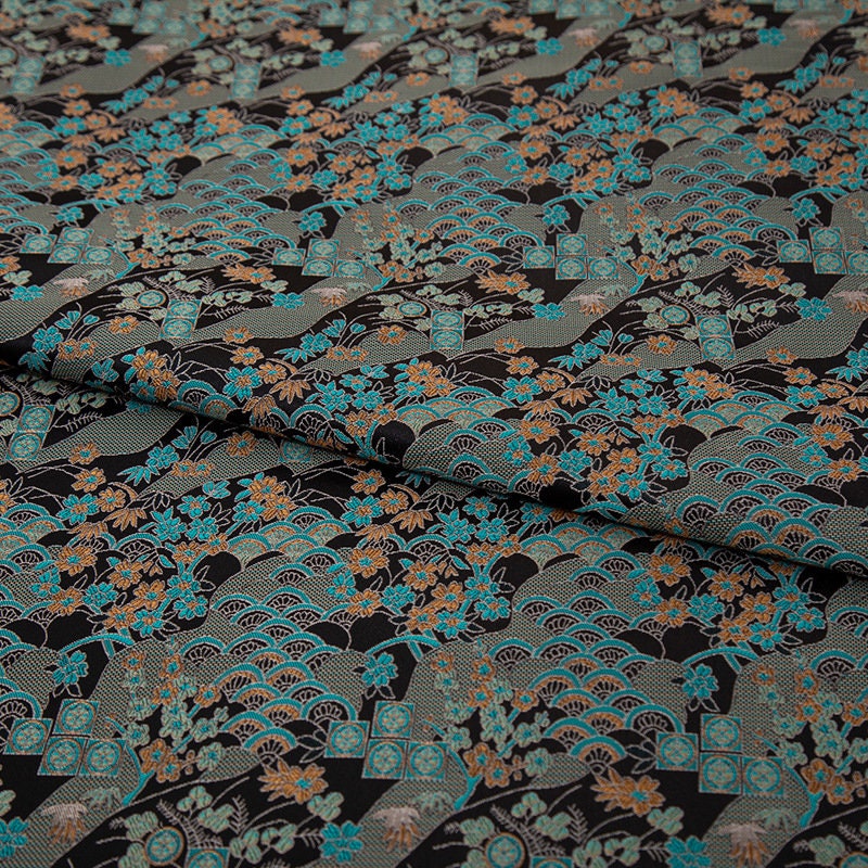 Tissu brocart de soie à motif floral : 57 po de largeur, pour ameublement de cheongsam