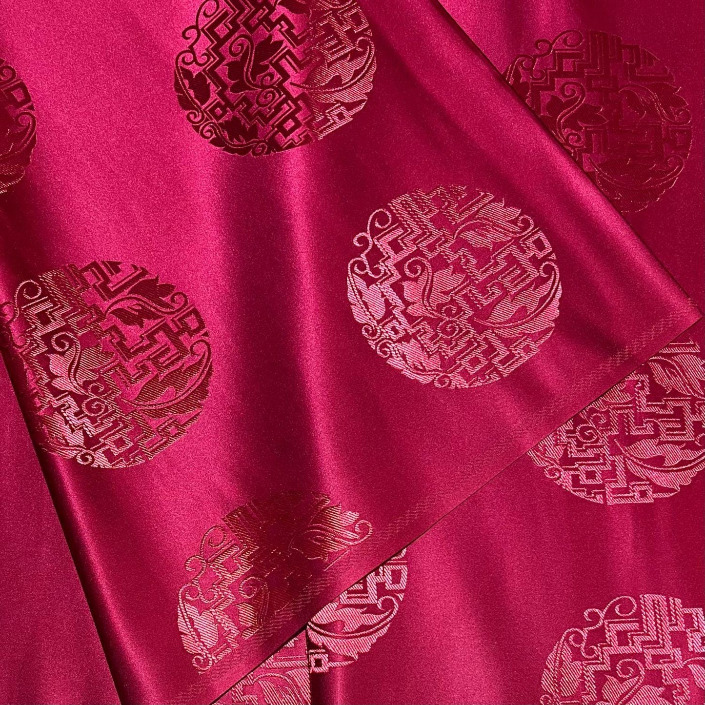 Tissu brocart de soie : style mongol-tibétain, 147 cm de large - Costume, Décoration