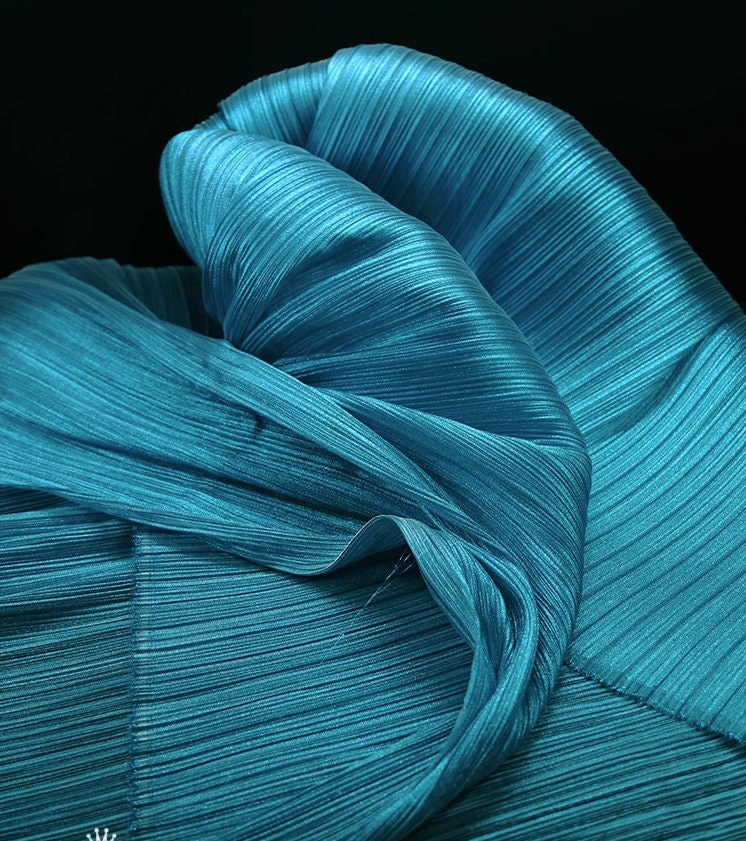 Pleated Organza Fabric: Shiny Crinkled Texture, 55" Wide