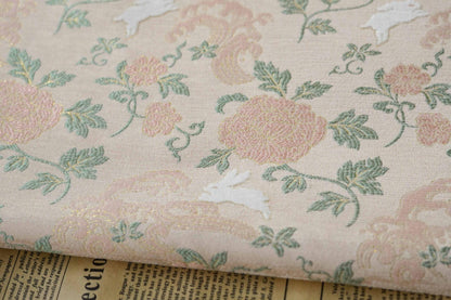 Rabbit Jacquard Velvet Fabric with Gold Thread - 59" Wide
