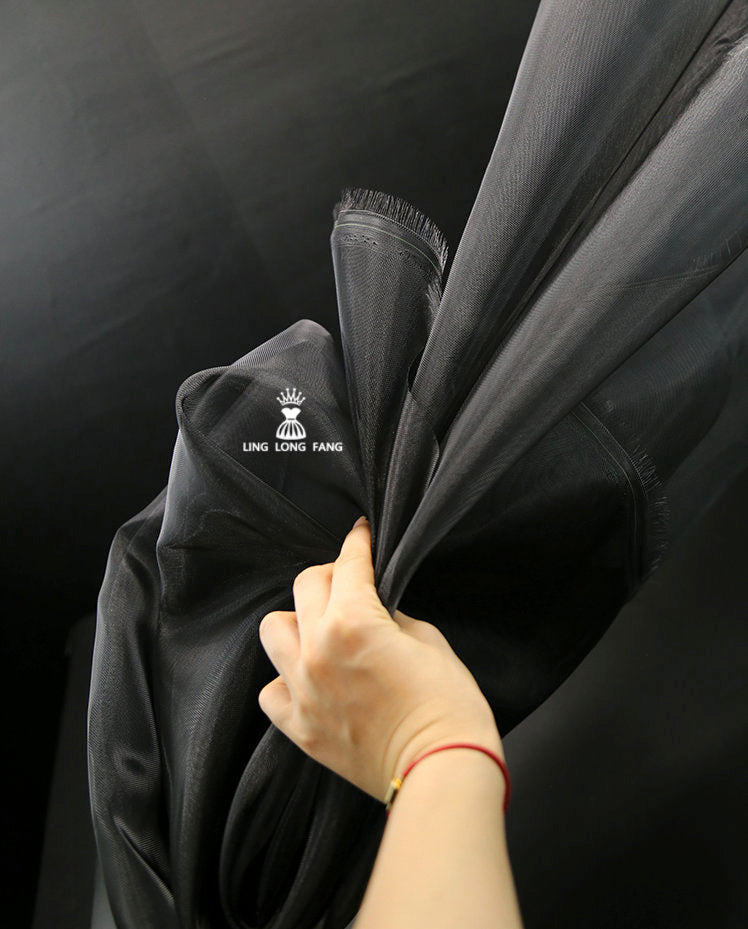 Tissu organza rigide noir et blanc - 137 cm de large - Matériel de création DIY