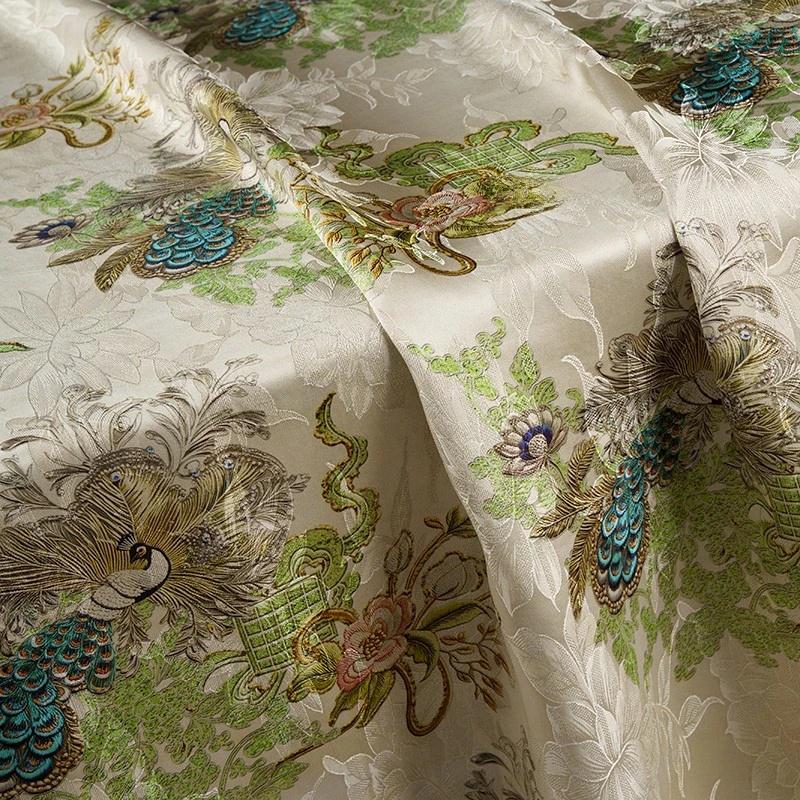 Tissu satiné de soie « Thé Paon » : Ameublement vert, costumes, rideaux (58 po L)