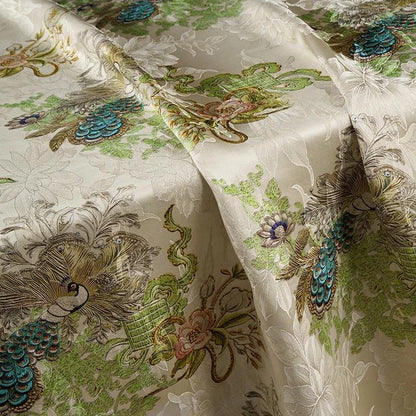Tissu satiné de soie « Thé Paon » : Ameublement vert, costumes, rideaux (58 po L)