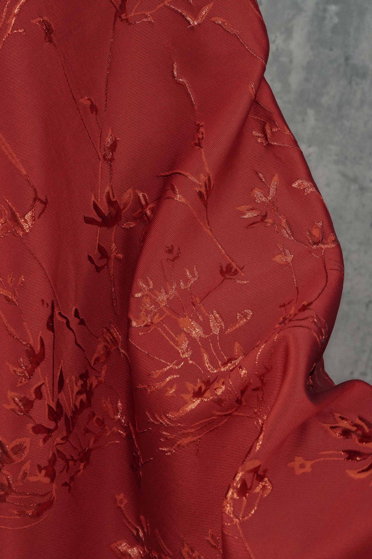 Embossed Gold Thread Floral Jacquard Fabric ��� Festive & Elegan"W