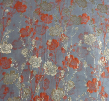 Tissu jacquard doré à motif floral : texture peinture à l’huile 3D, 145 cm de large