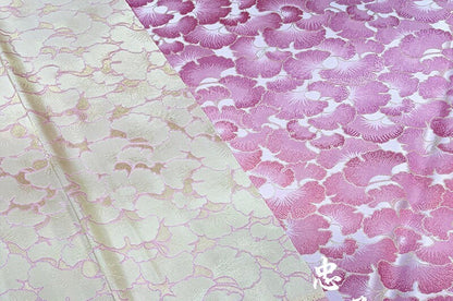 Tissu brocart rose Ginkgo Biloba : damas tissé réversible, 1 mètre