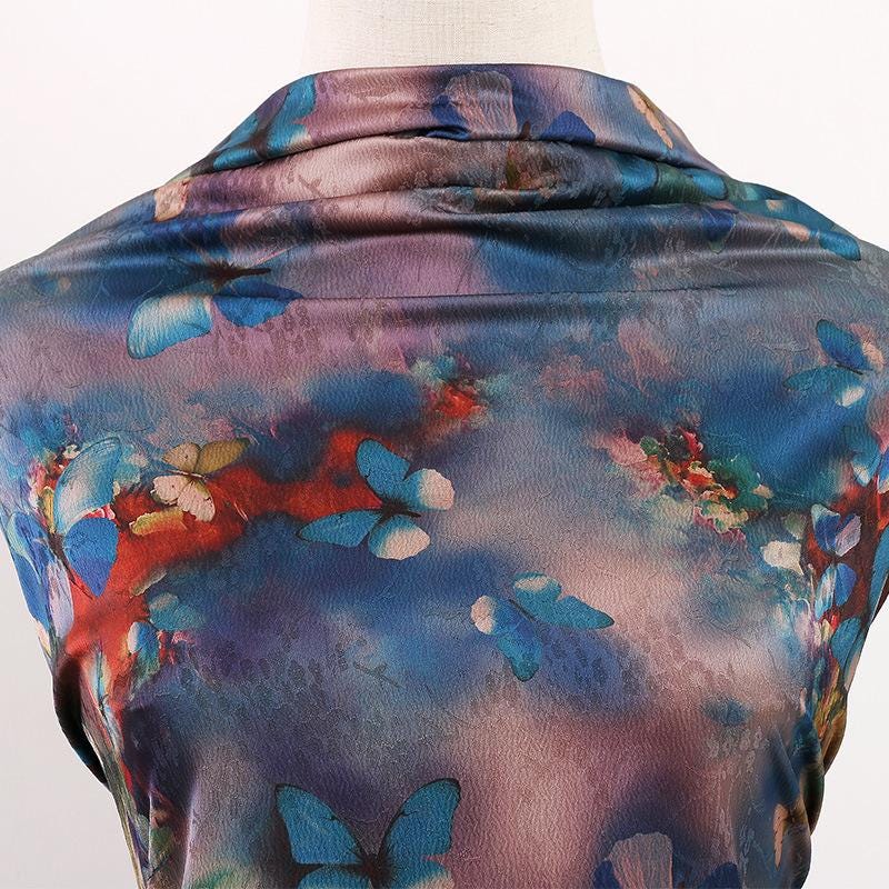 Tissu satin de soie à motif papillon - 150 cm de large
