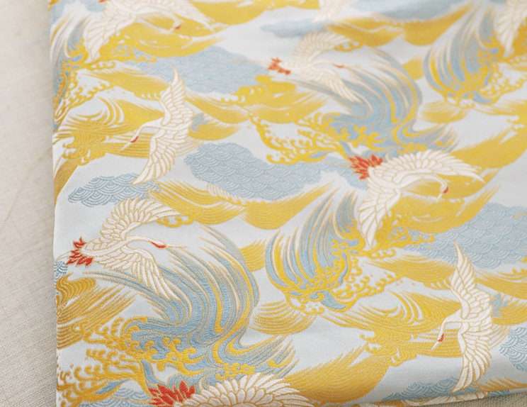 Tissu satin jacquard Crane : 150 cm de large, brocart rétro, couture et ameublement