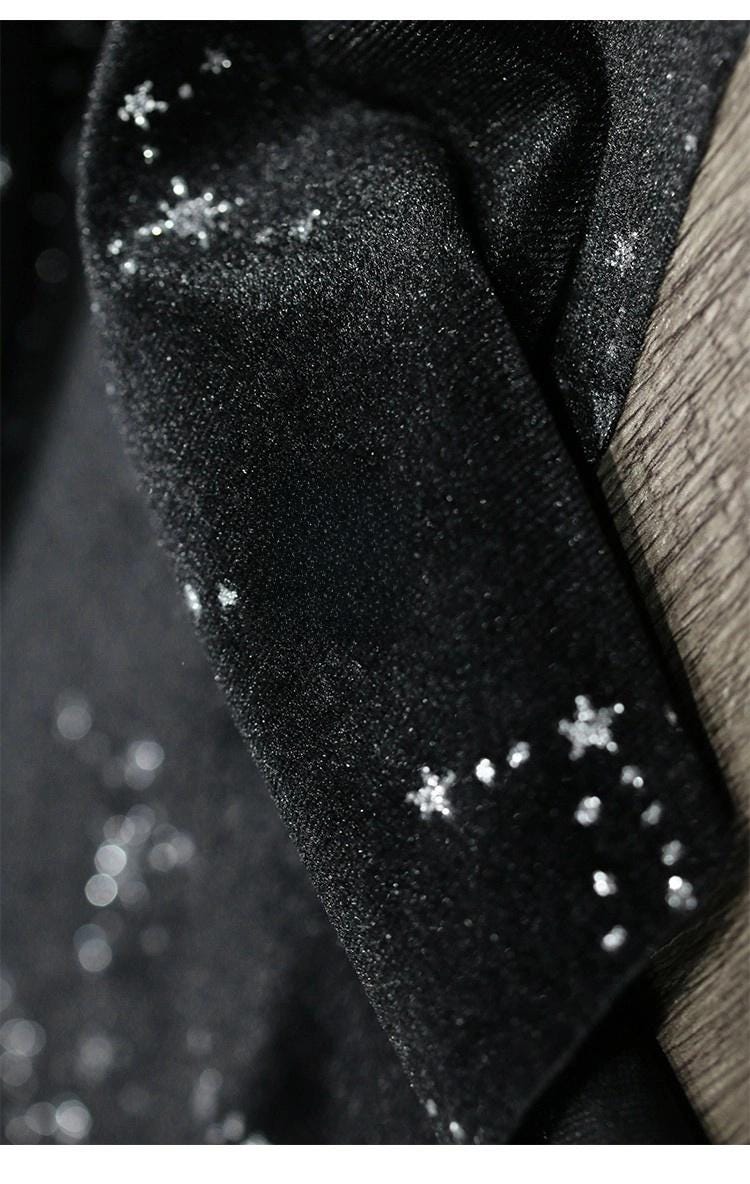 Tissu velours jacquard métallisé : accents d’étoiles argentées, 170 cm de large