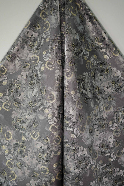 Tissu jacquard à motif de carpe dorée : tissu d'ameublement et de costumes à effet métallisé 3D